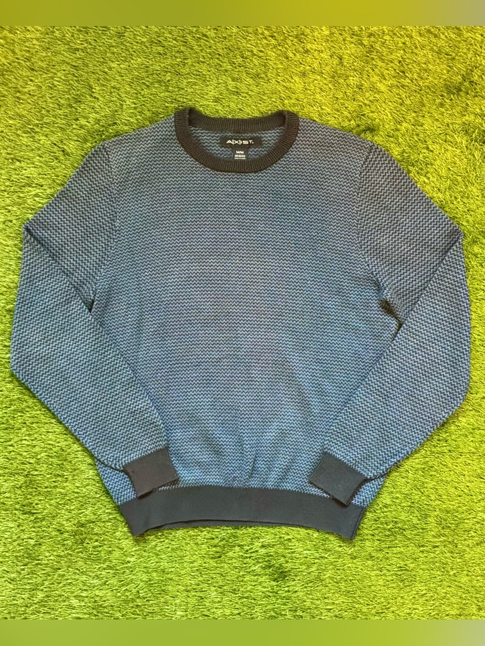 AXIST Blue Textured Knit Crewneck Sweater Medium